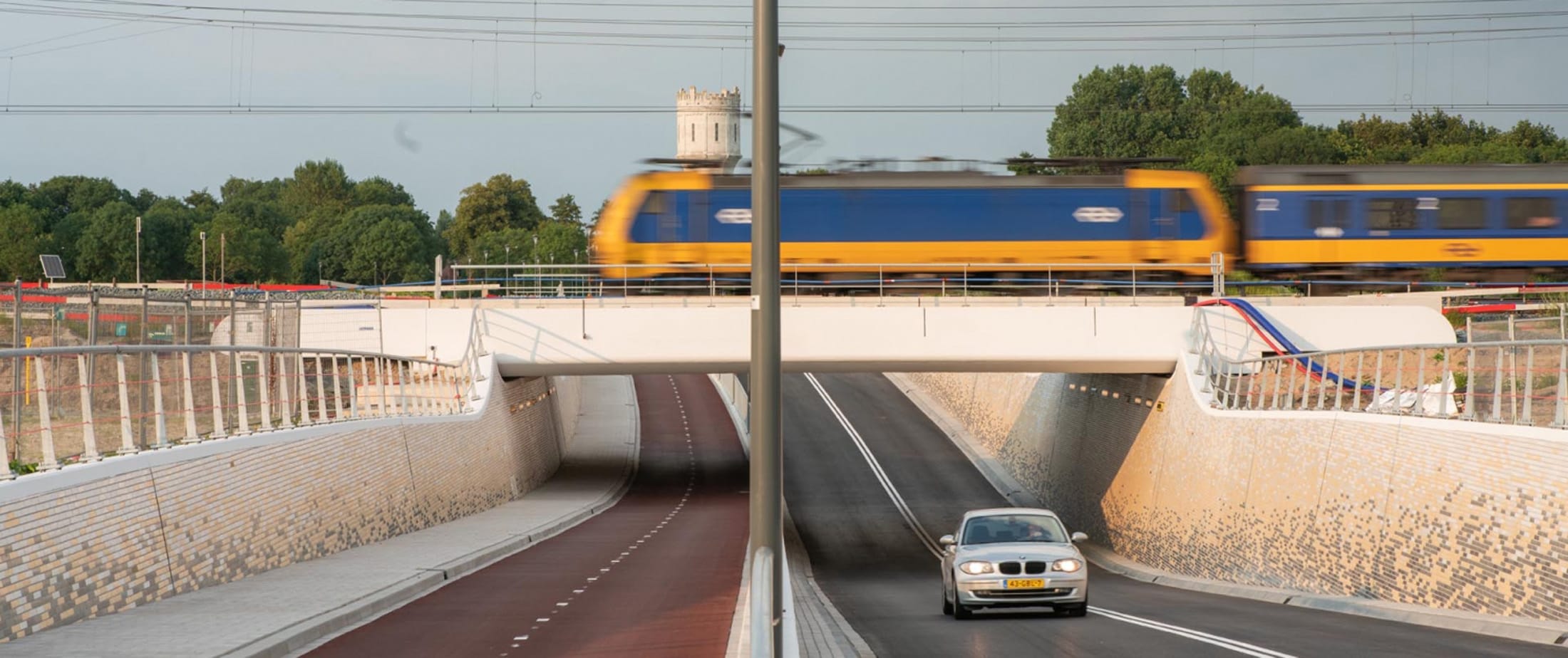 RSW.32_023_Spooronderdoorgang-fietstunnel-tegels-t-haantje-Rijswijk-Olivier-Groot-1500x630